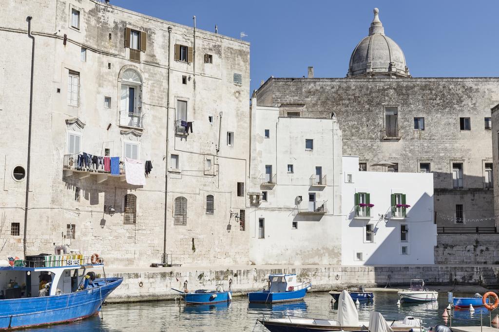 Casetta Sul Porto Antico Piano Primo Villa Monopoli Exterior photo